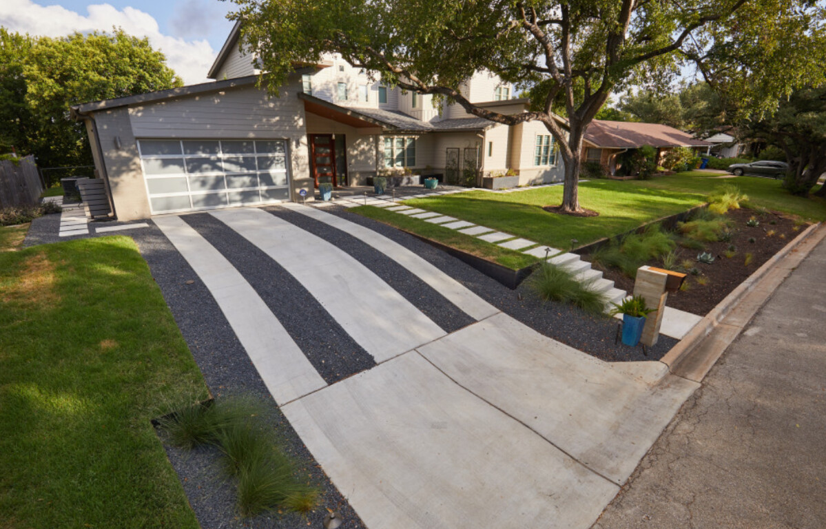 Professional concrete driveway installation in Porterville, CA